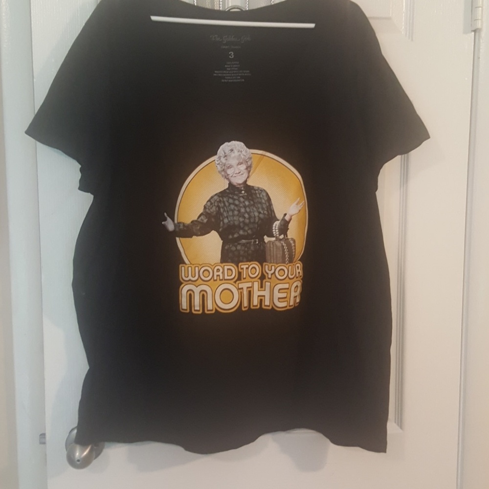 Graphic tee